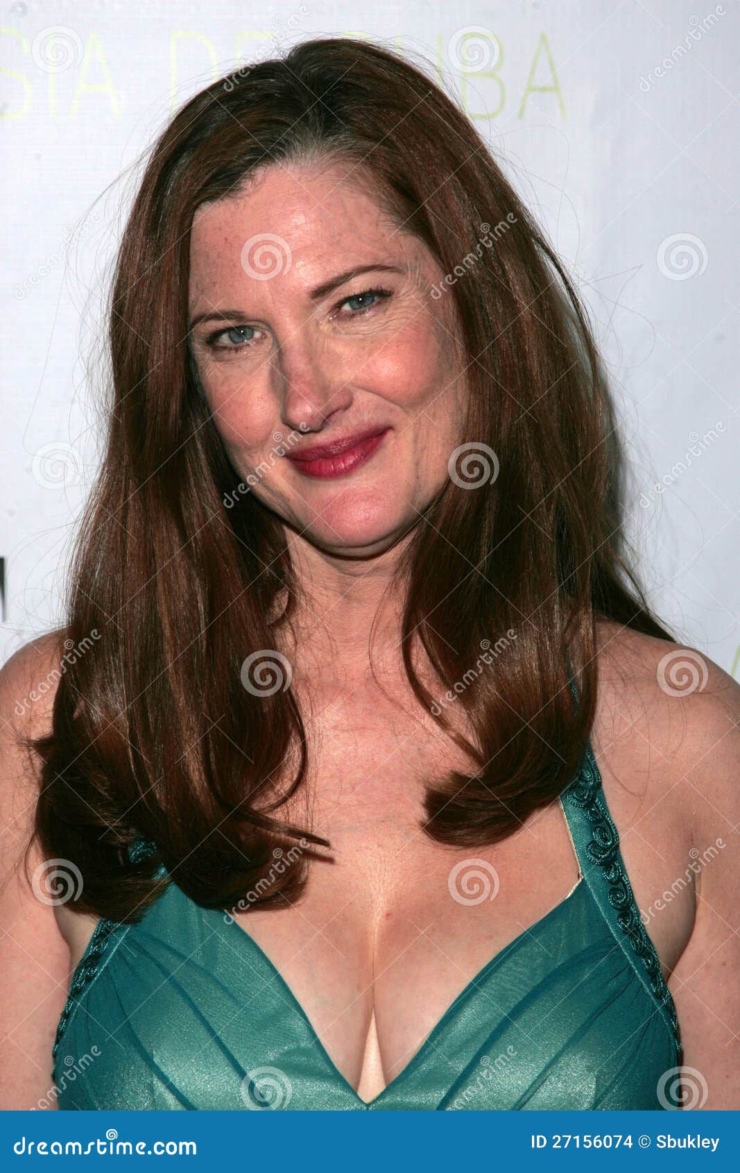 Viuda Negra: Así era la película que Marvel no quiso hacer, image size:1067x1690