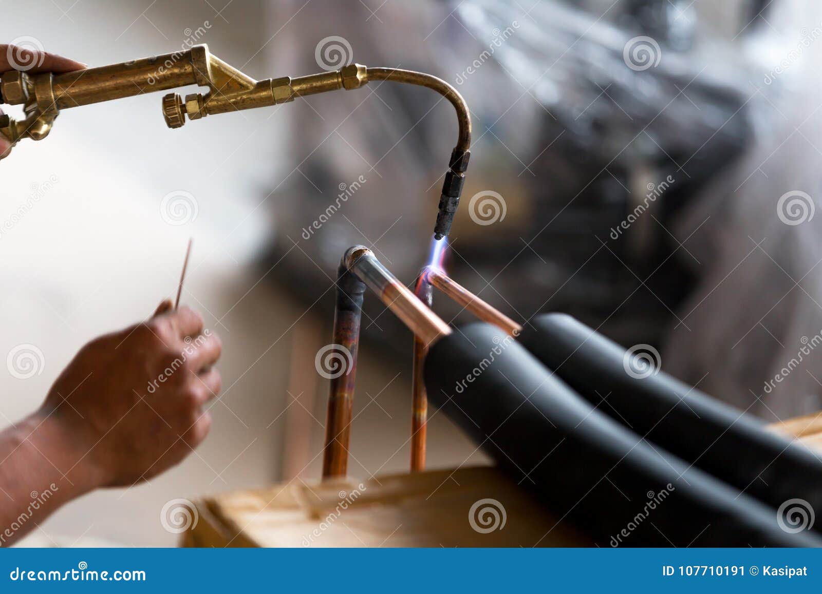 Joint of Copper Pipe Air Conditioner Stock Image Image of refrigerant