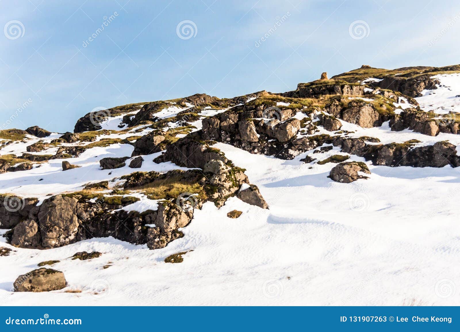 jokulsarlon snow landscape in hvannadalshnukur