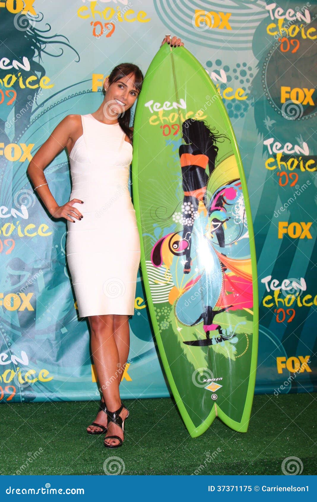 Jordana Brewster editorial image. Image of room, angeles 37371175