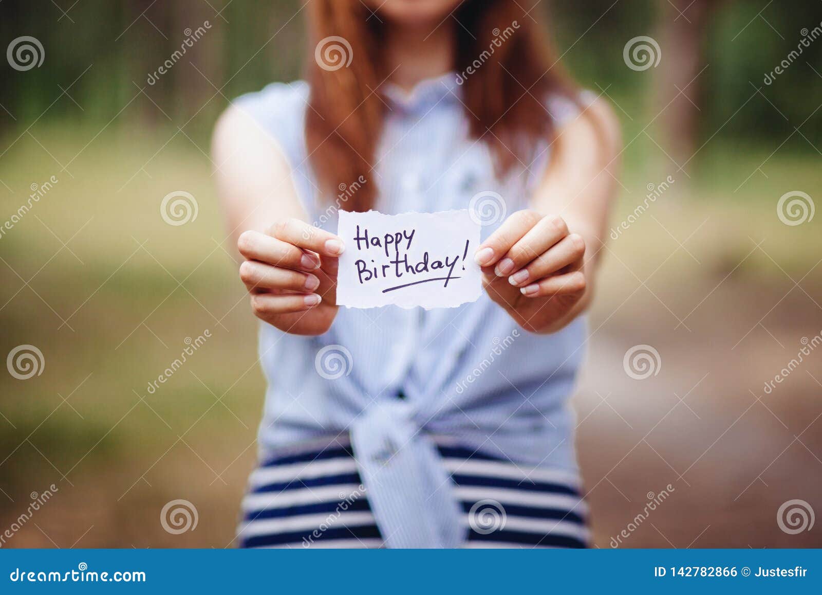 Fetes Occasions Speciales Femme Joyeux Anniversaire Carte De Vœux Maison Pokupec Hr Fetes Occasions Speciales Femme Joyeux Anniversaire Carte De Vœux Maison Pokupec Hr