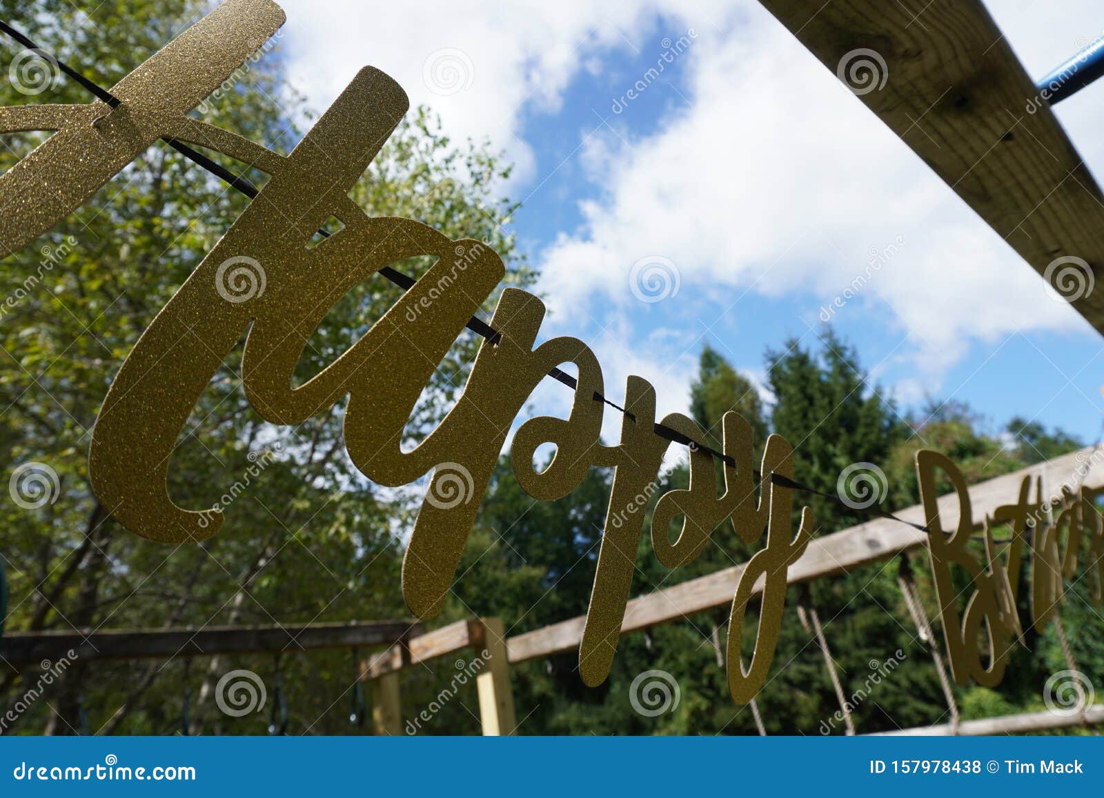 141 Joyeux Anniversaire De Singe Photos Libres De Droits Et Gratuites De Dreamstime 141 Joyeux Anniversaire De Singe Photos Libres De Droits Et Gratuites De Dreamstime