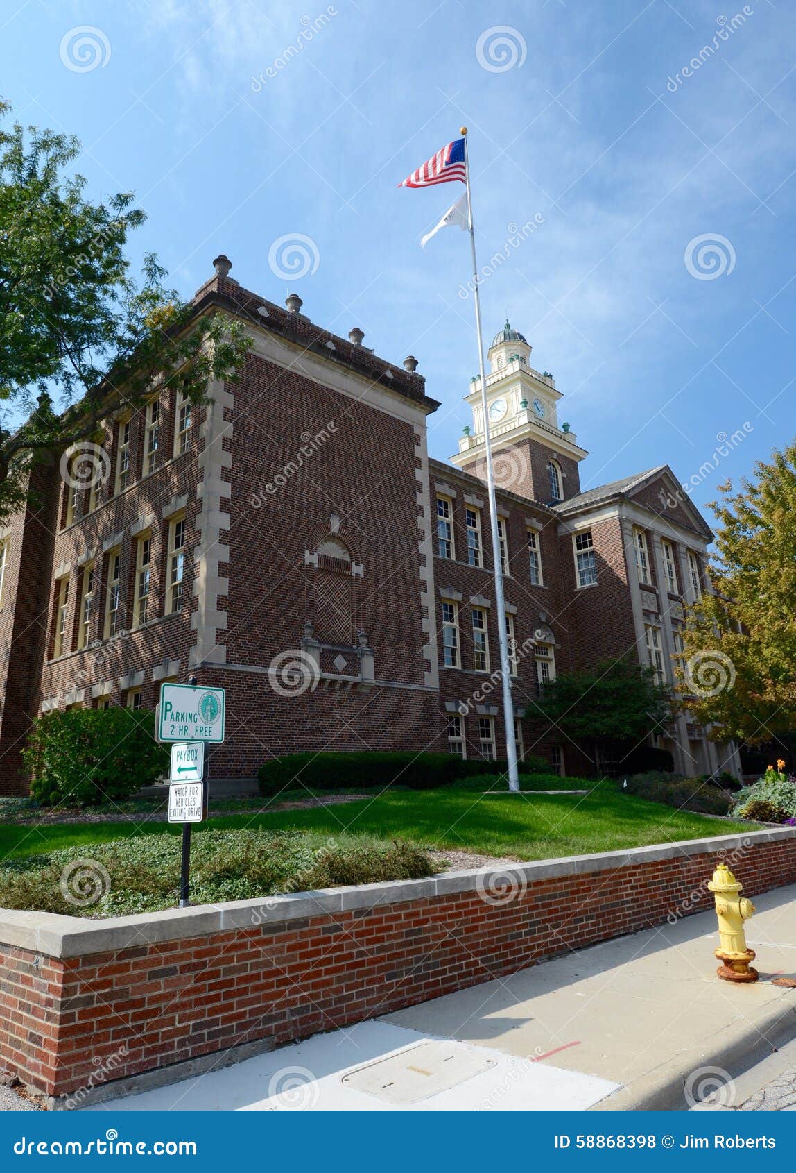 JR High School secundaria foto de archivo editorial. Imagen de tomado