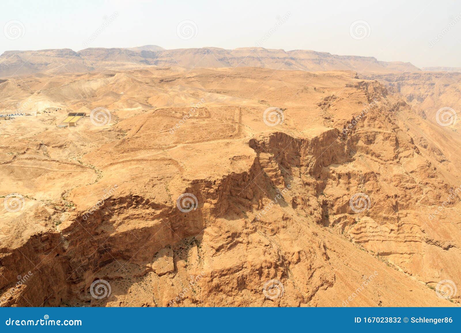 Wadis Stock Photos - Download 562 Royalty Free Photos