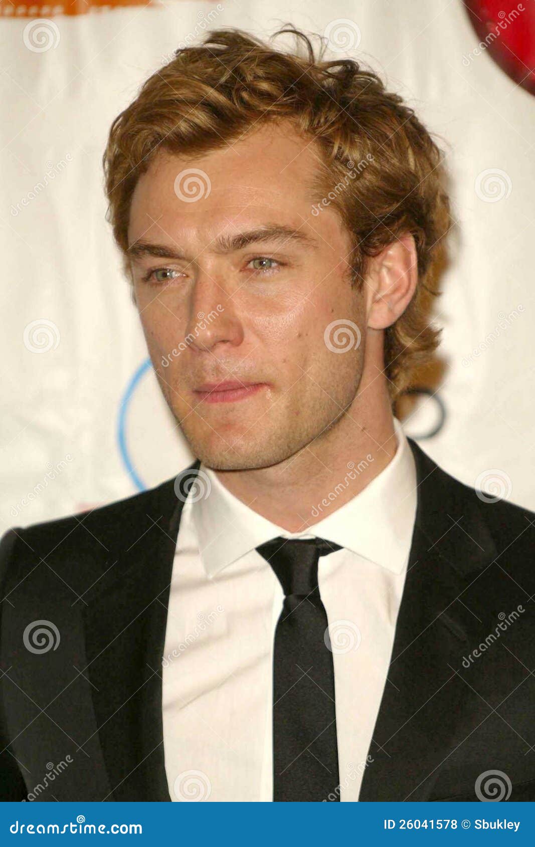 Jude Law editorial stock photo. Image of showest, paris - 26041578