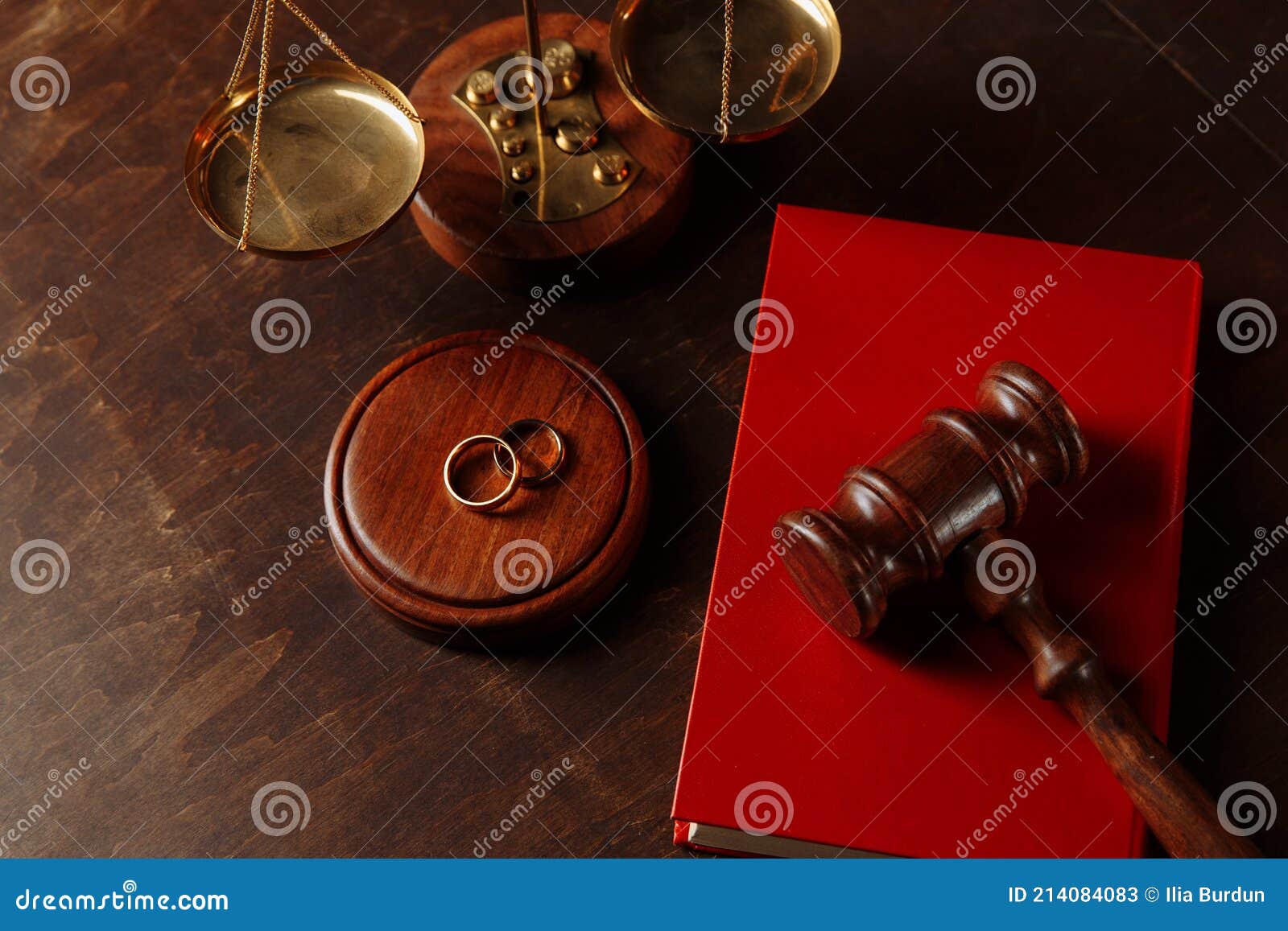 Judge S Gavel on Book and Rings Stock Image Image of divorcement