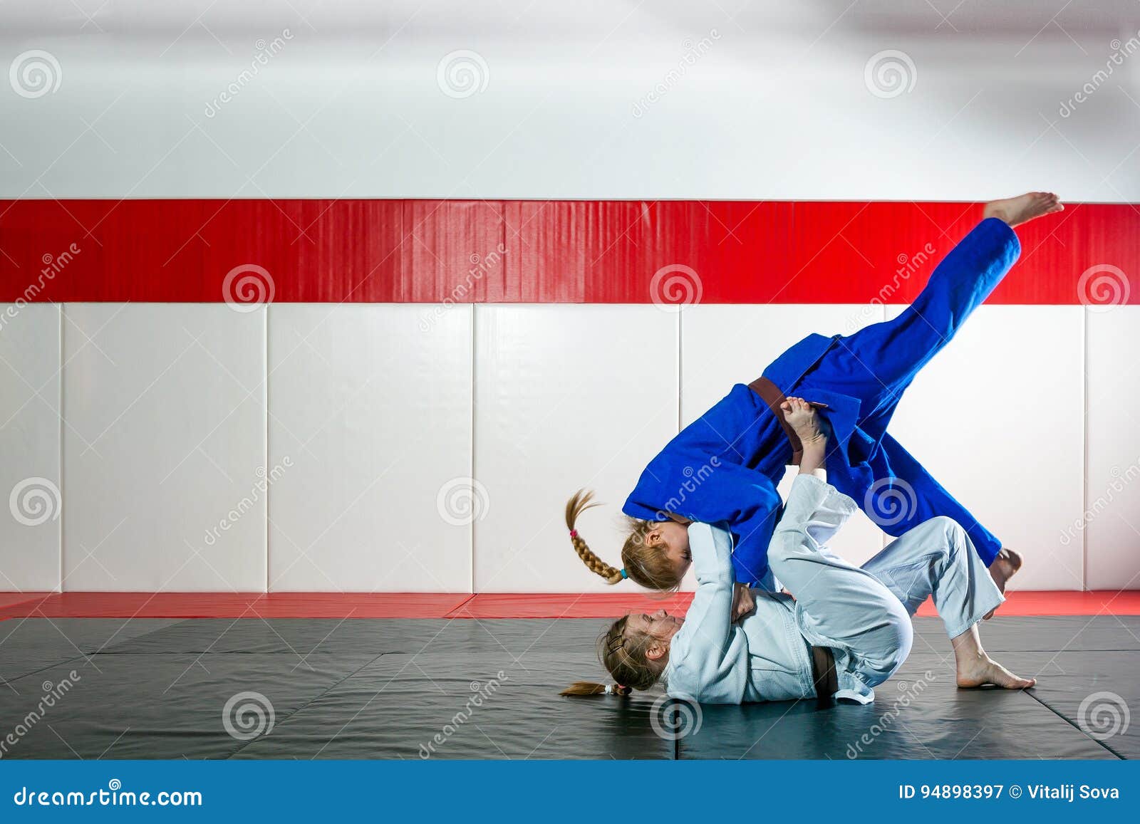 1,300+ Tatami Judo Stock Photos, Pictures & Royalty-Free Images