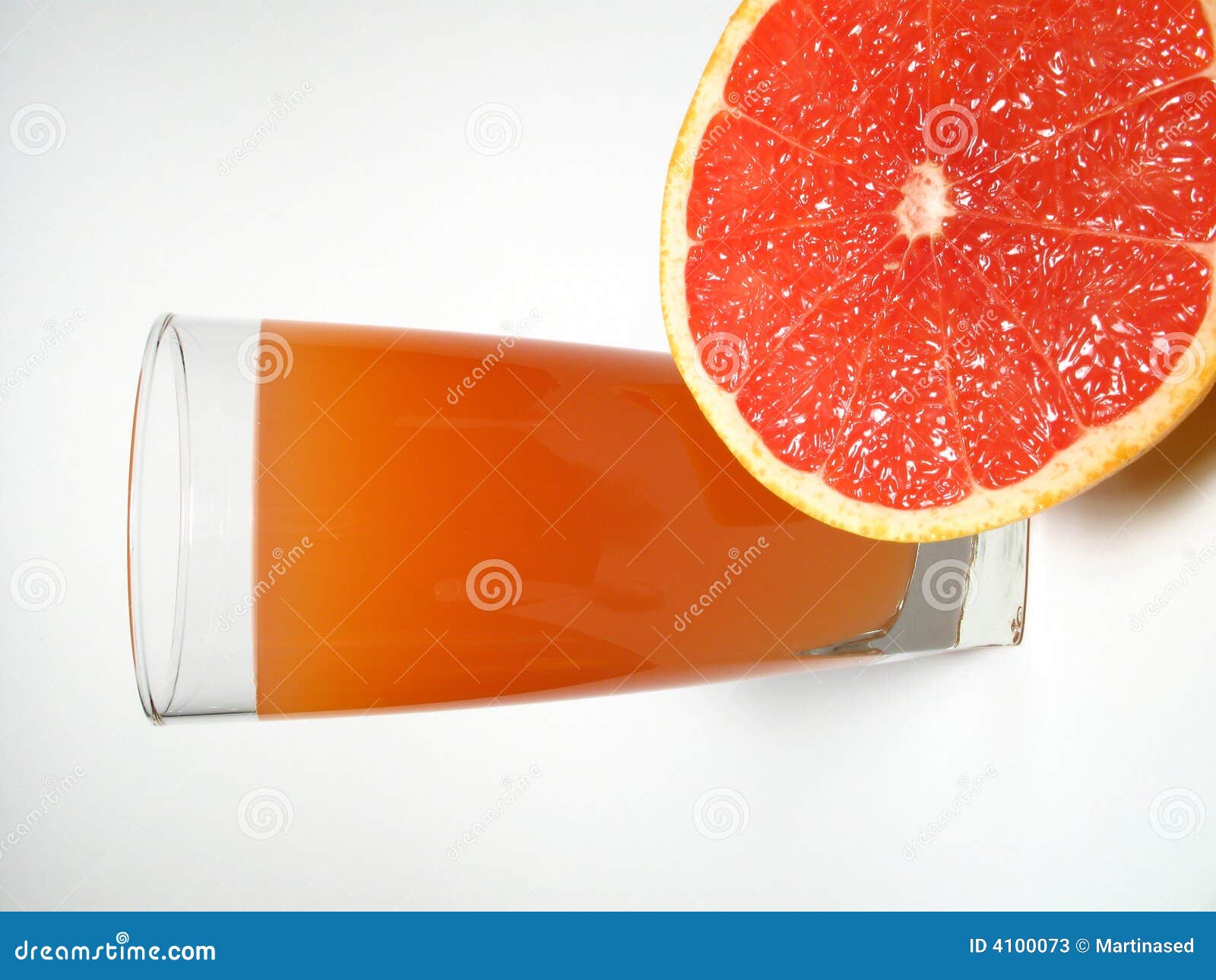 Jugo de pomelo imagen de archivo. Imagen de saltar, fresco 4100073