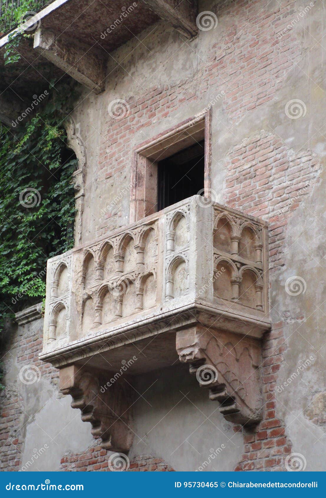 juliet's balcony