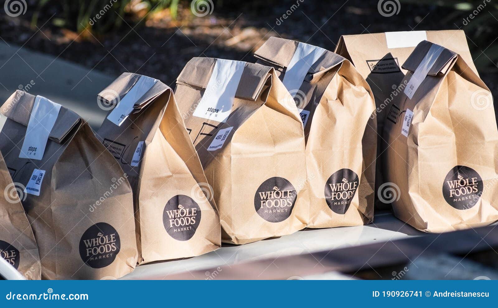 Are these new delivery bags recyclable? : r/wholefoods