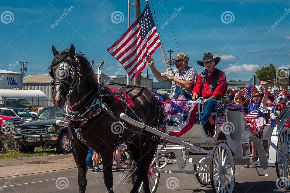 July 4th parade editorial stock image. Image of decorations 73883169