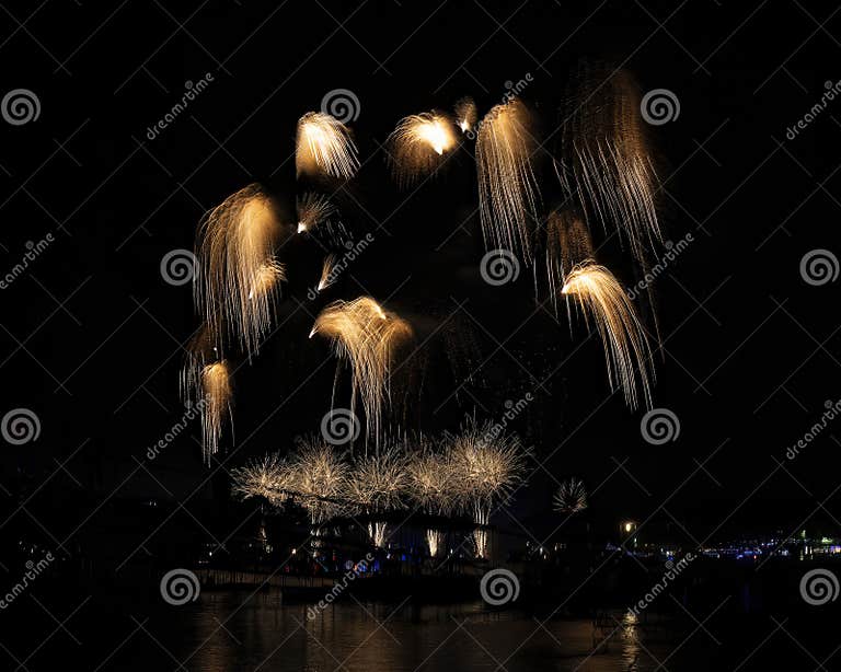 4th of july cave creek fireworks food truck extravaganza