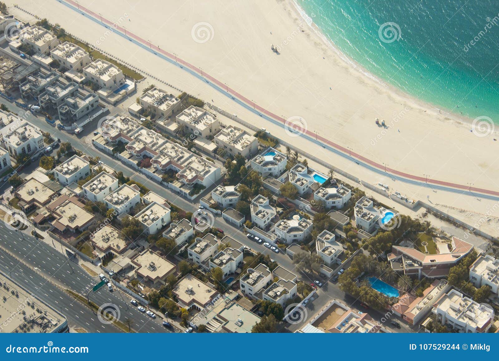 Jumeirah Beach Villas Stock Photo Image Of Residential