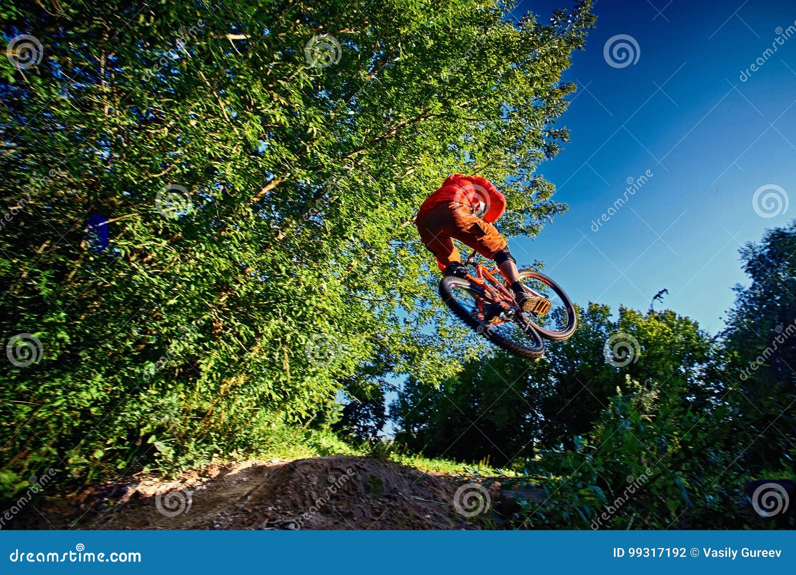 Jump and Fly on a Mountain Bike. Stock Photo - Image of jump, biking ...