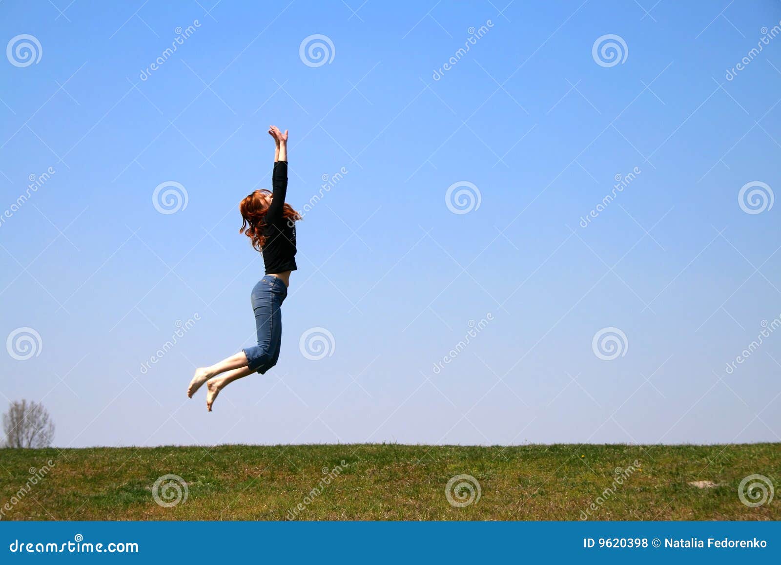 The jumping girl stock photo. Image of freedom, enjoyment - 9620398