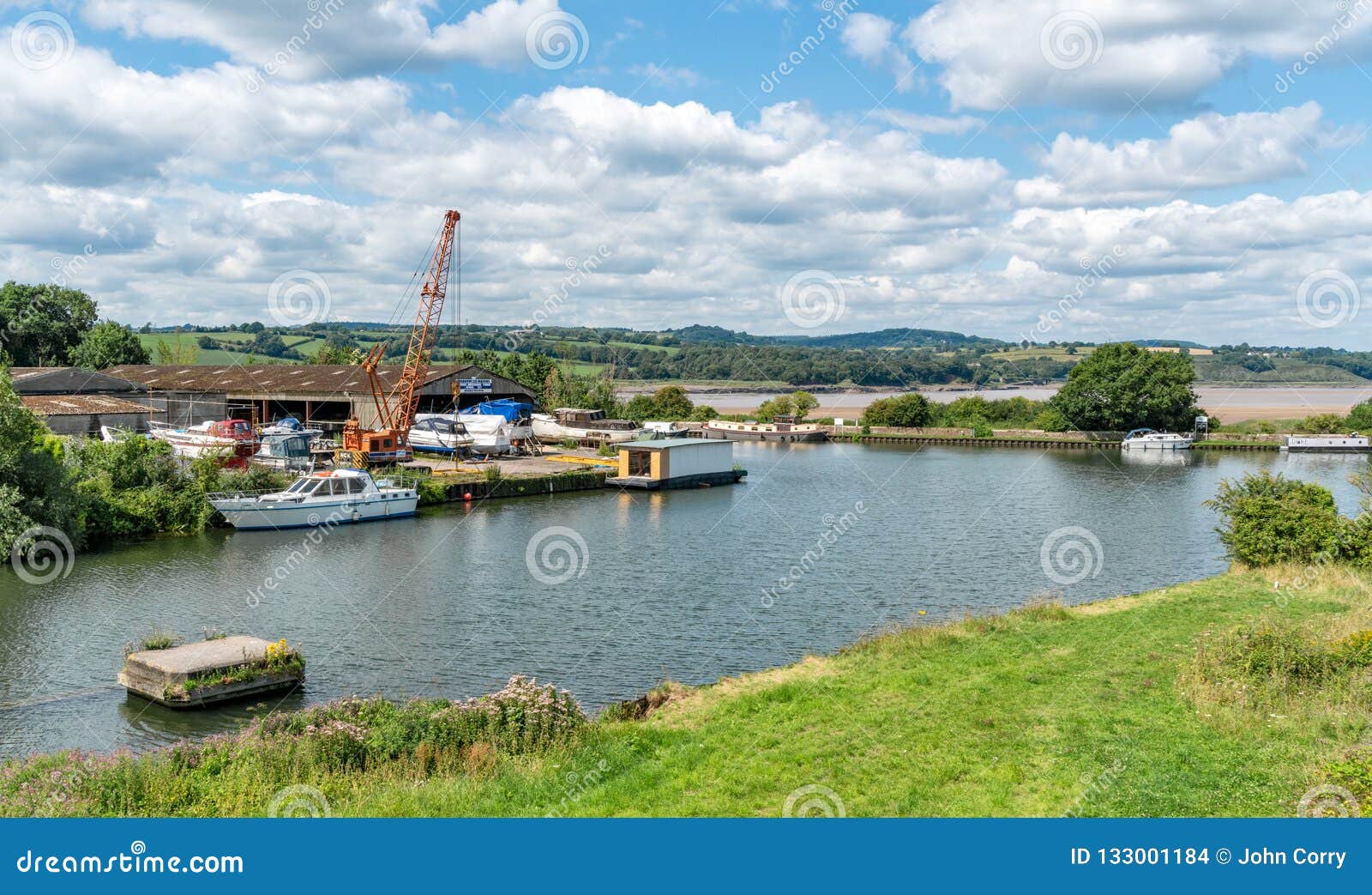 Junction of the SharpnessGloucester Canal and Sharpness Docks. River