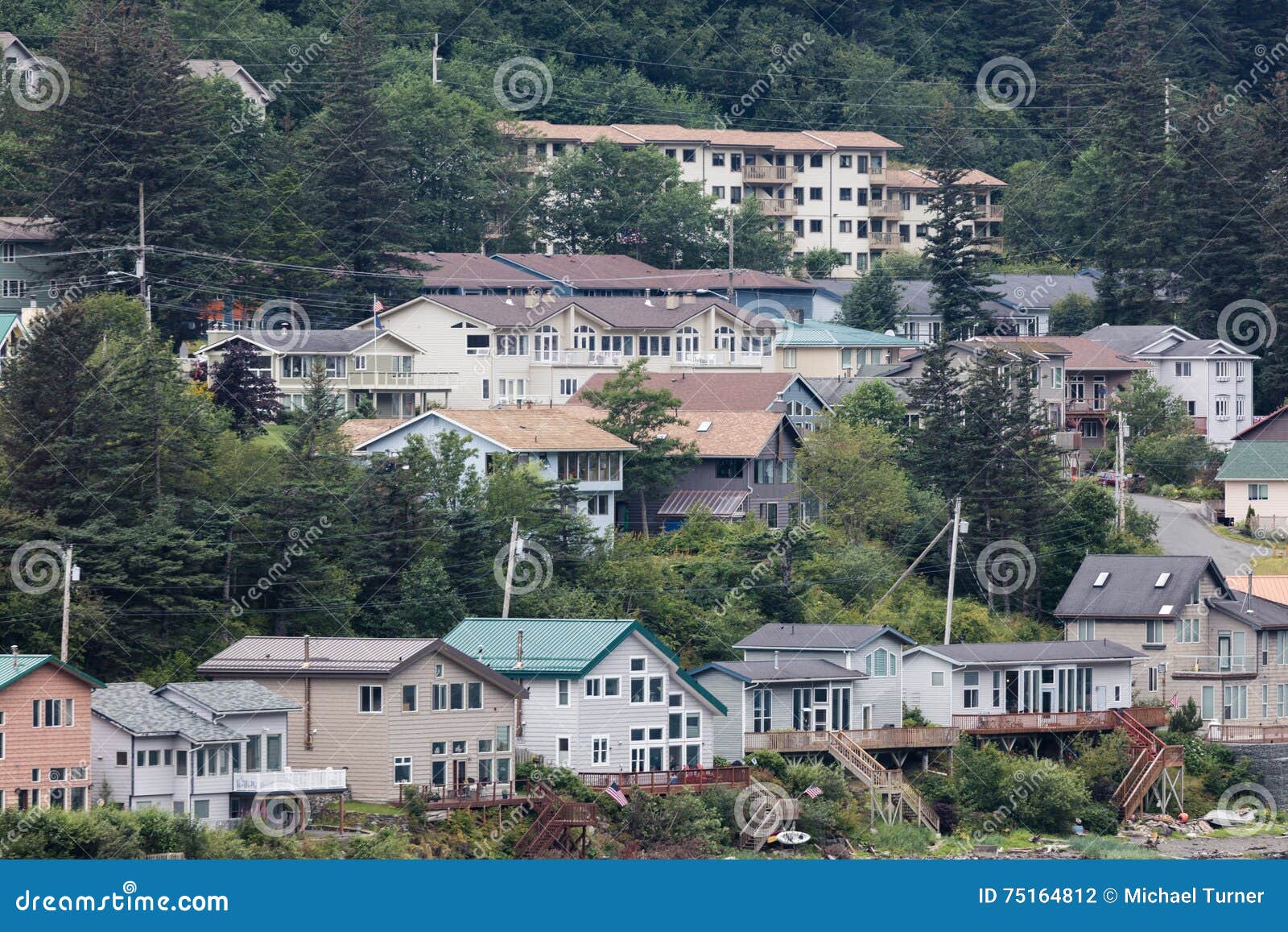 Juneau, Alaska Homes editorial photography. Image of mountain 75164812