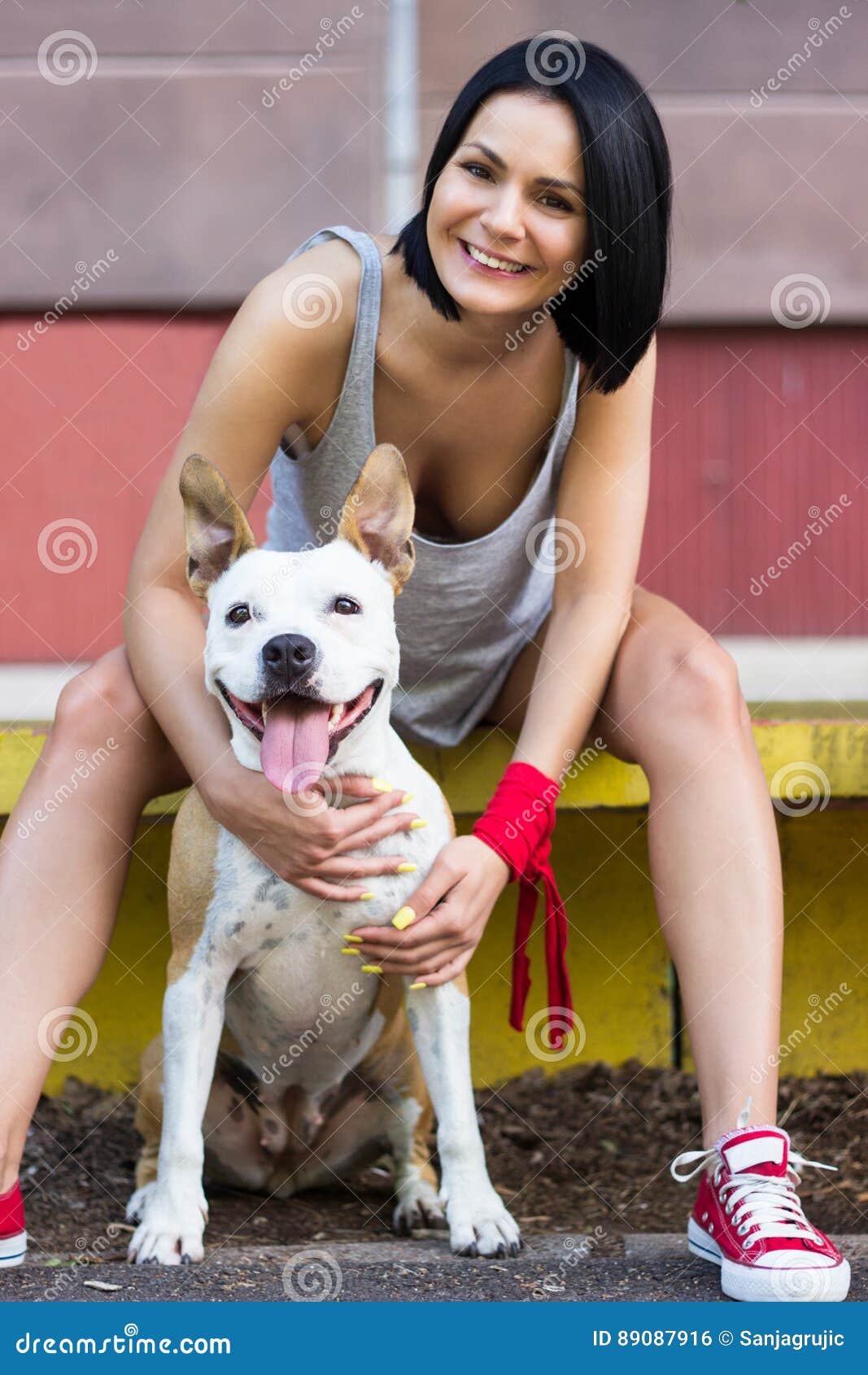Frau und hund