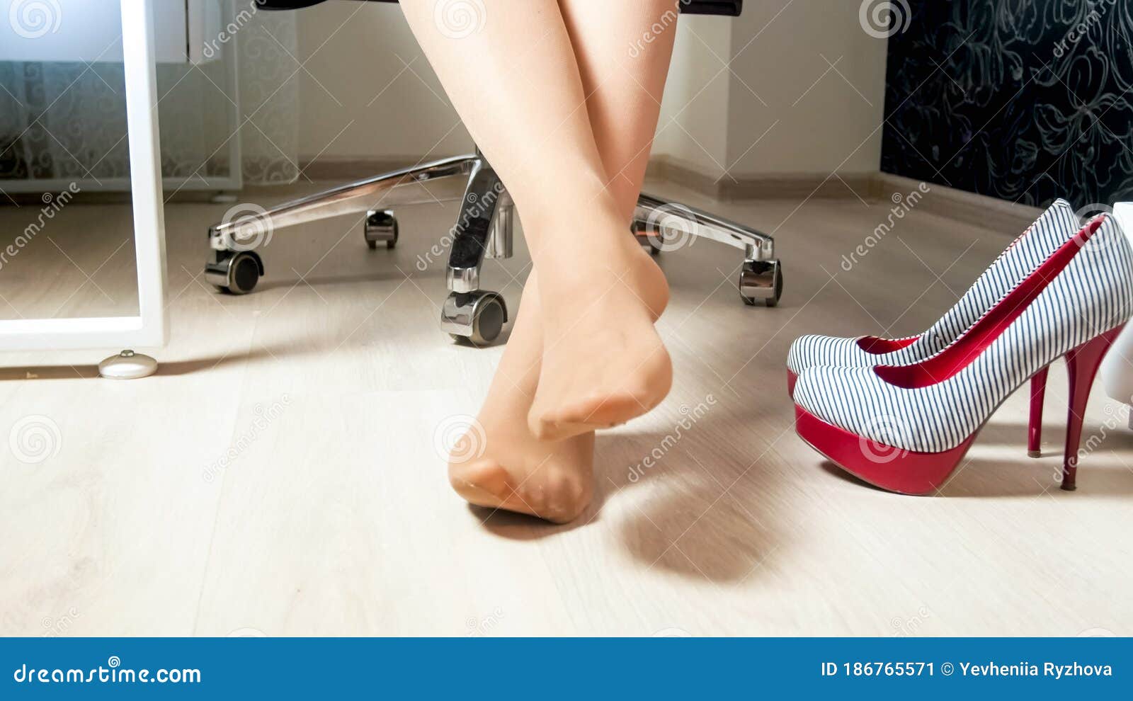 1 Paar Weibliche Füße Fußmodell weiblich Fußmodell Schuhform Fußmodell Strümpfe 