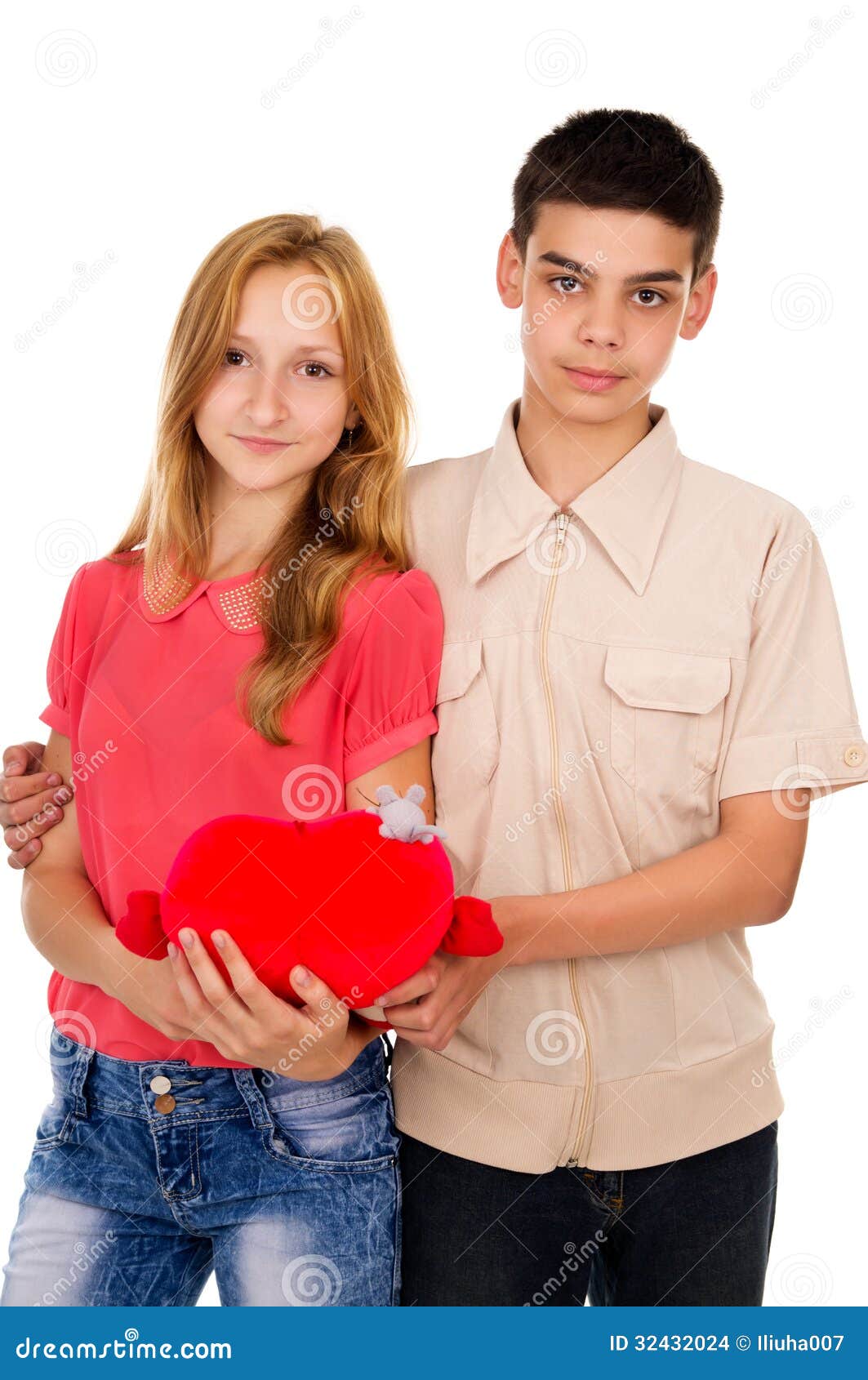 Junge Leute in der Liebe stockfoto. Bild von liebe, leute - 32432024