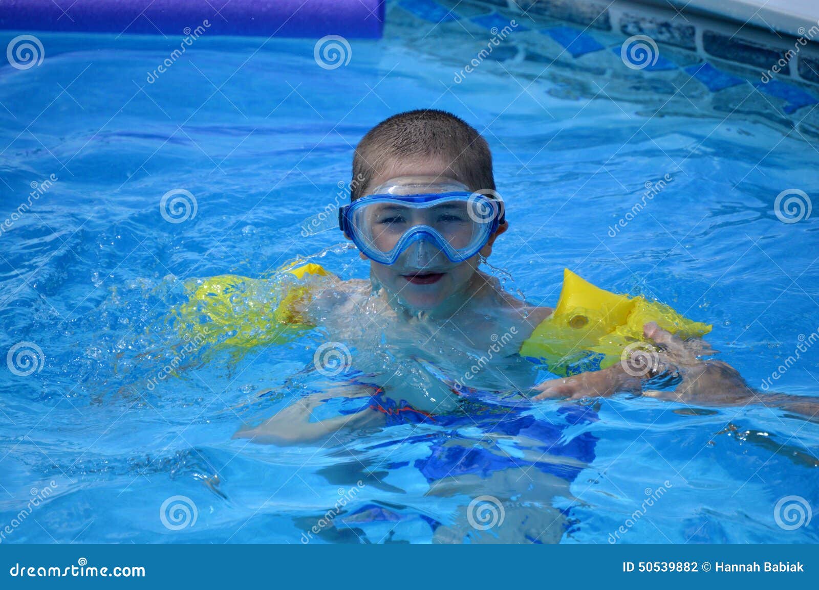 2x Kinder Schwimmbrillen Set - Leckdicht Mit Nasenclip & Ohrstöpseln