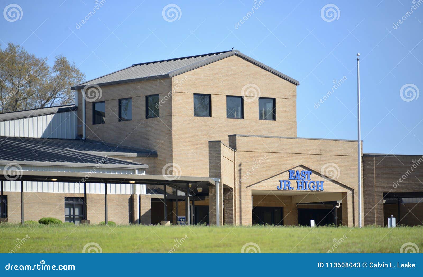 Junior High School Building Est, Somerville, TN Photo stock éditorial Image du centres, degré
