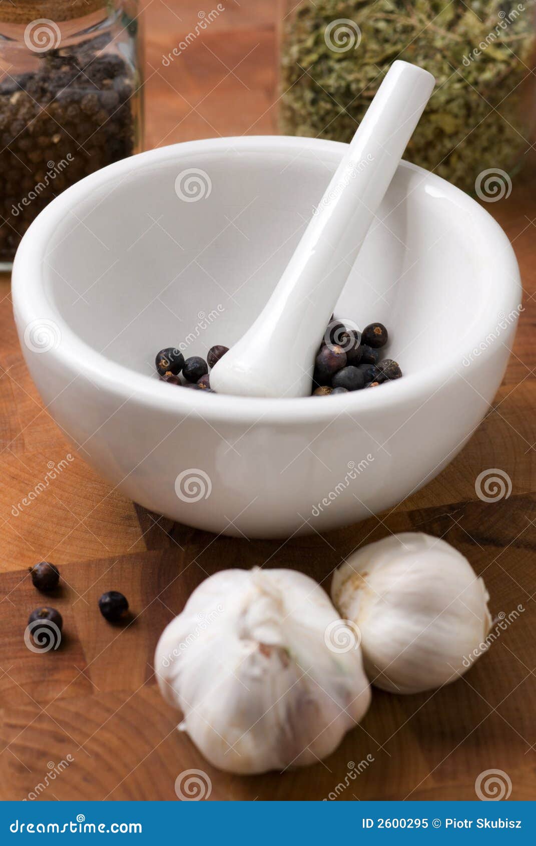 Juniper in Mortar and Pestle. Stock Image Image of garlic, herbs 2600295