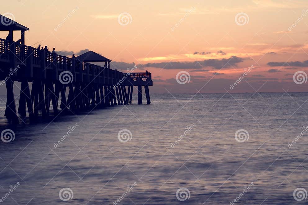 Jupiter Fishing Pier stock image. Image of florida, color 600081