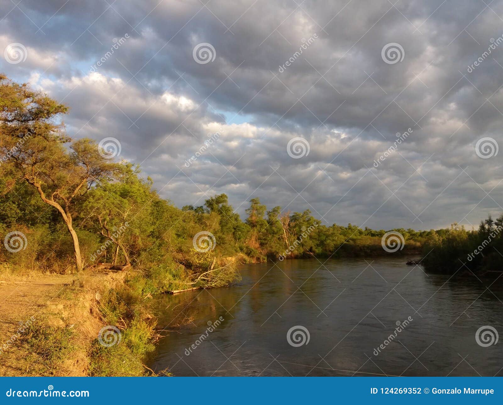 juramento river, salta argentina