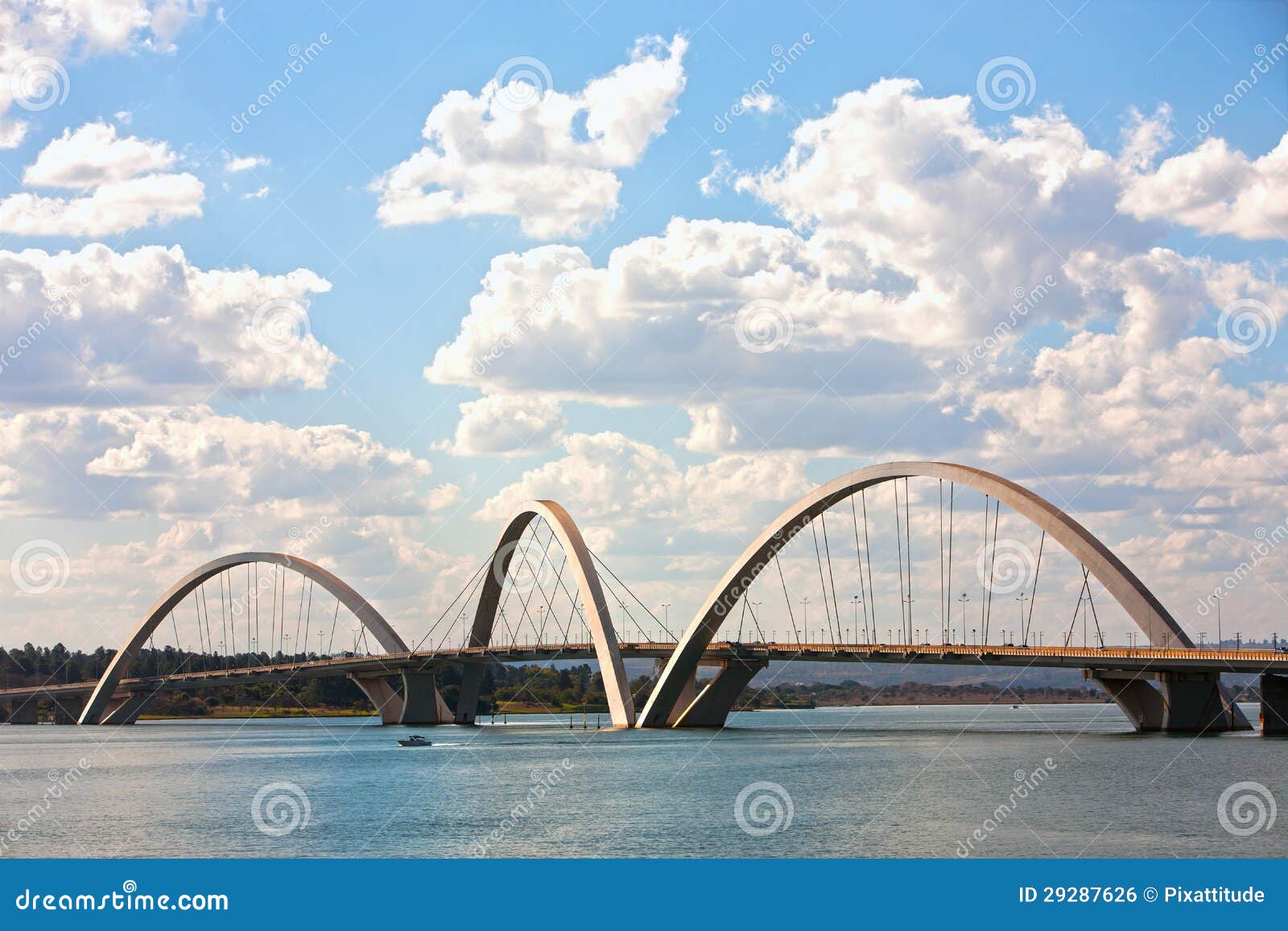 juscelino kubitschek bridge in brasilia brazil