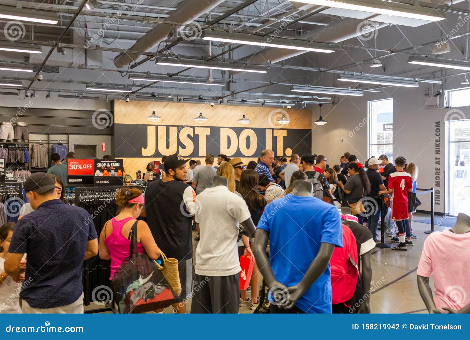 nike store rhode island