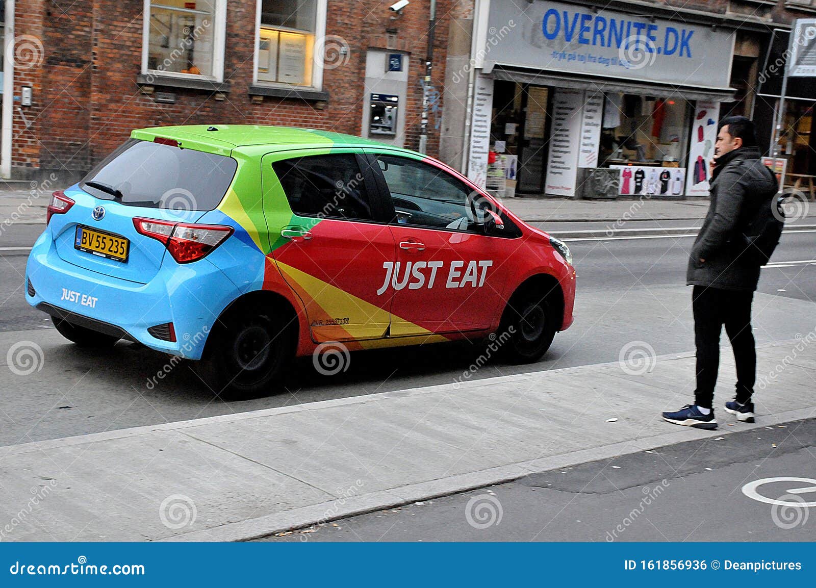 just eat food delivery