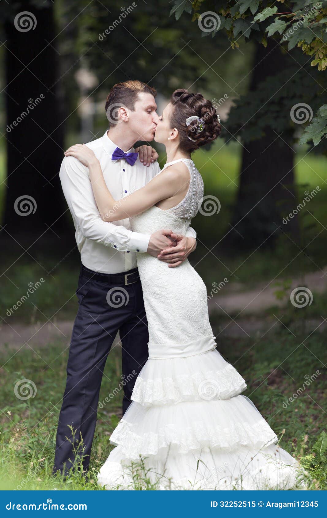 Just Married Couple Kissing Stock Image Image Of Adult