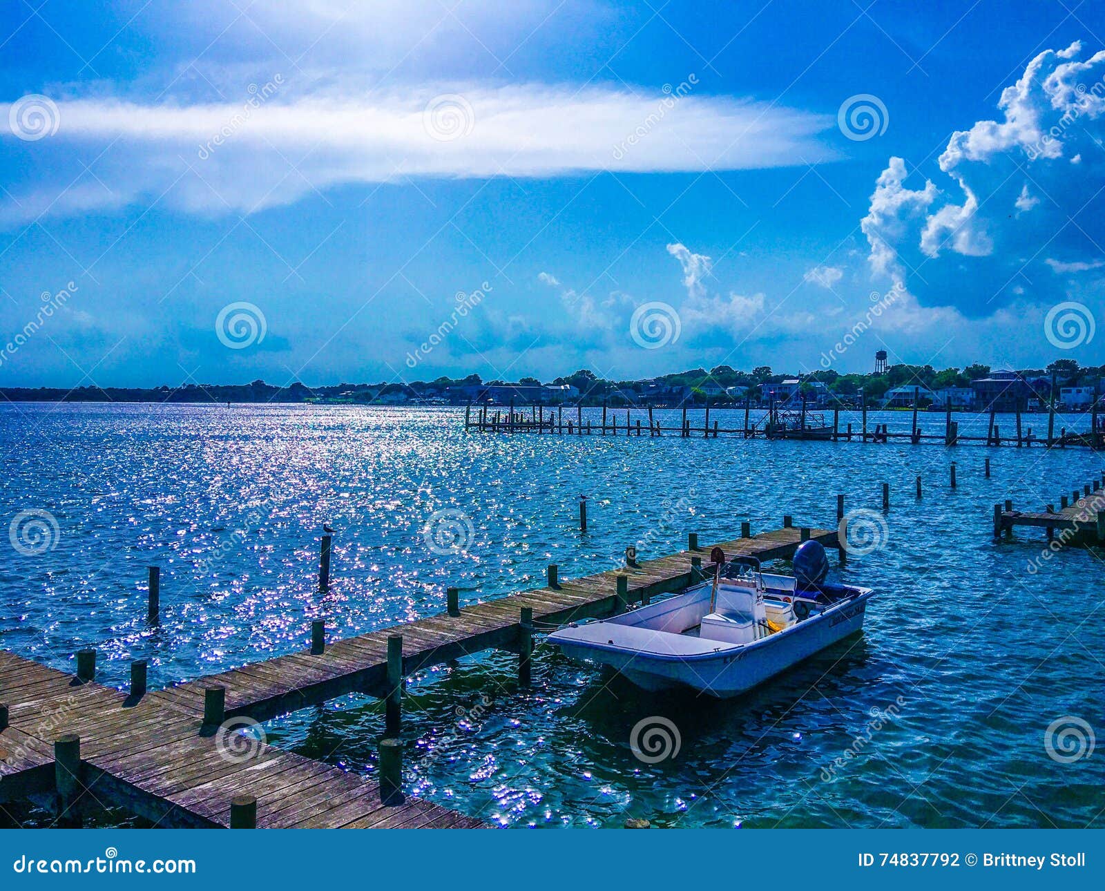 Just waiting editorial photography. Image of waiting 74837792