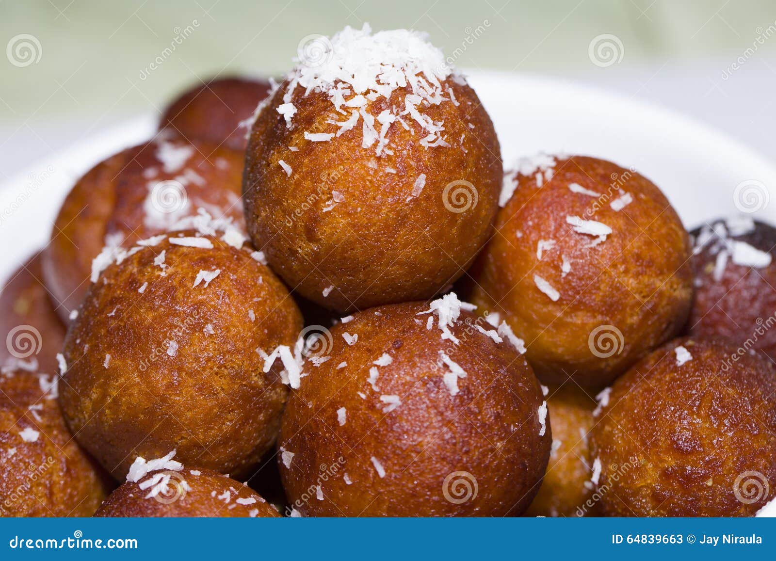 Kaseballbonbons Indischer Nachtisch Stockbild Bild Von Nachtisch Kaseballbonbons 64839663