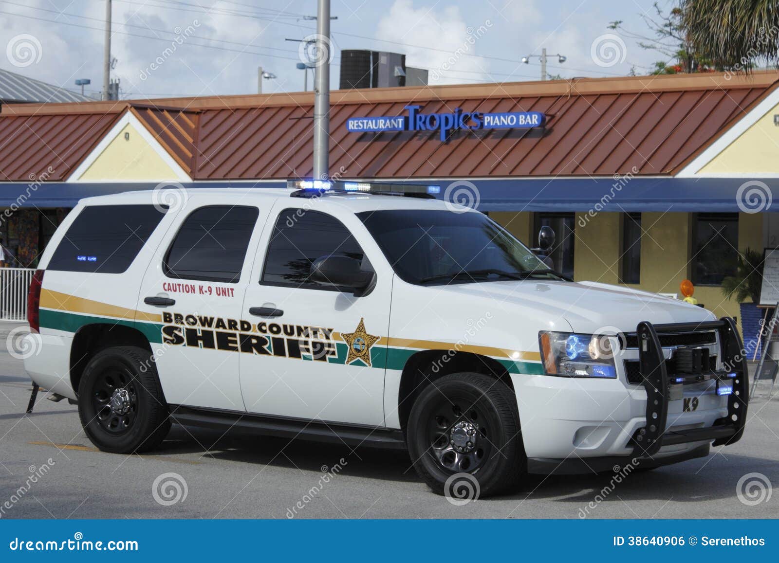 K-9 Unit Broward County Sheriff Editorial Photo - Image of manors,  outdoors: 38640906