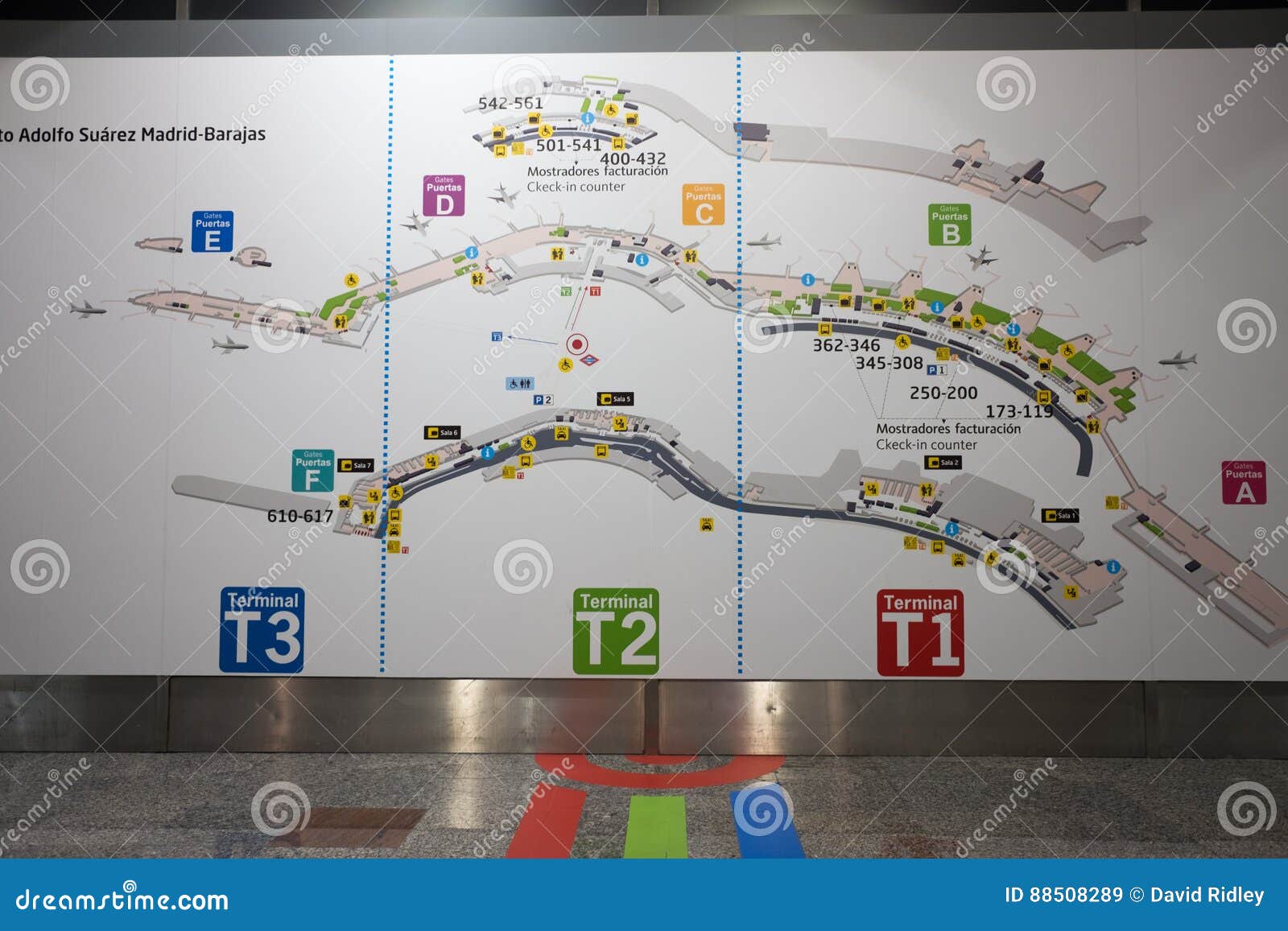 Show terminals. Аэропорт Мадрида схема. Аэропорт Барахас схема. Схема аэропорта Барахас Мадрид. Мадрид аэропорт Барахас терминал 1.