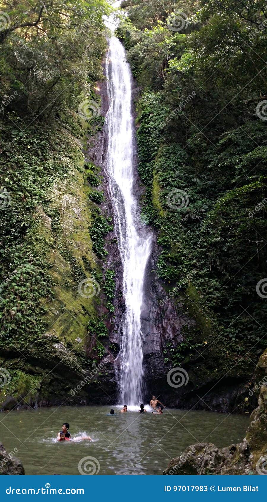 Kabigan falls editorial stock photo. Image of water, body - 97017983