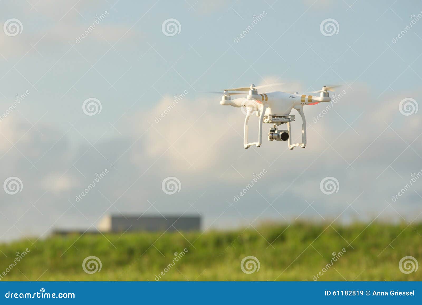 Kamera Drohnen Fliegen Im Himmel Stockbild Bild Von Kamera Himmel