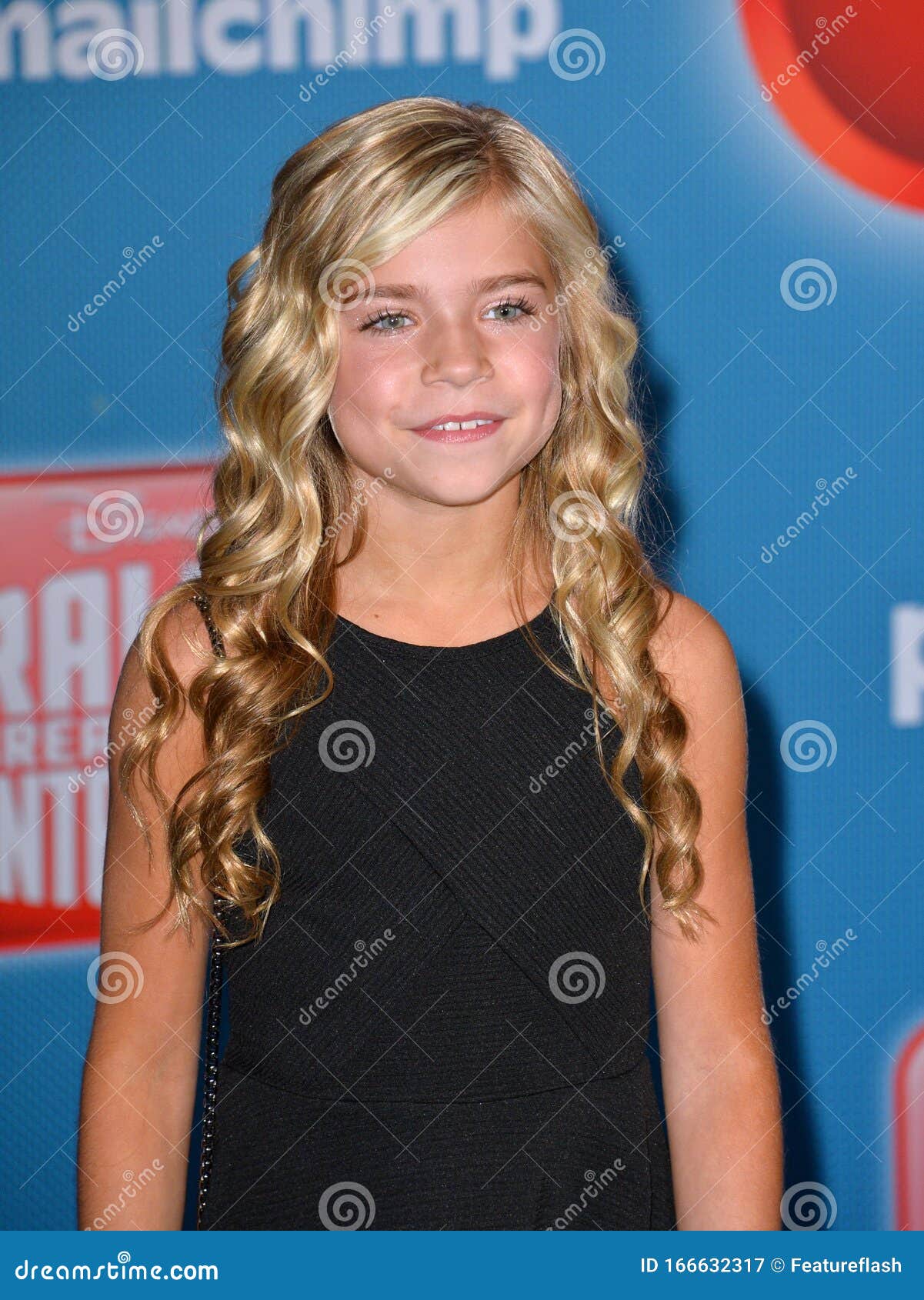 Kamri Peterson editorial photography. Image of celebrity 166632317