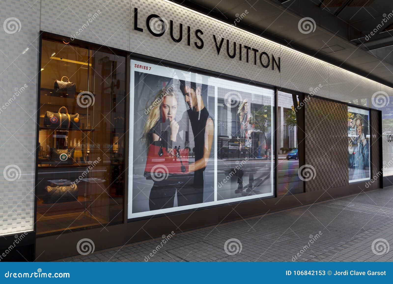 Louis Vuitton Store In Japan Editorial Stock Photo - Image of japan, city: 106842153