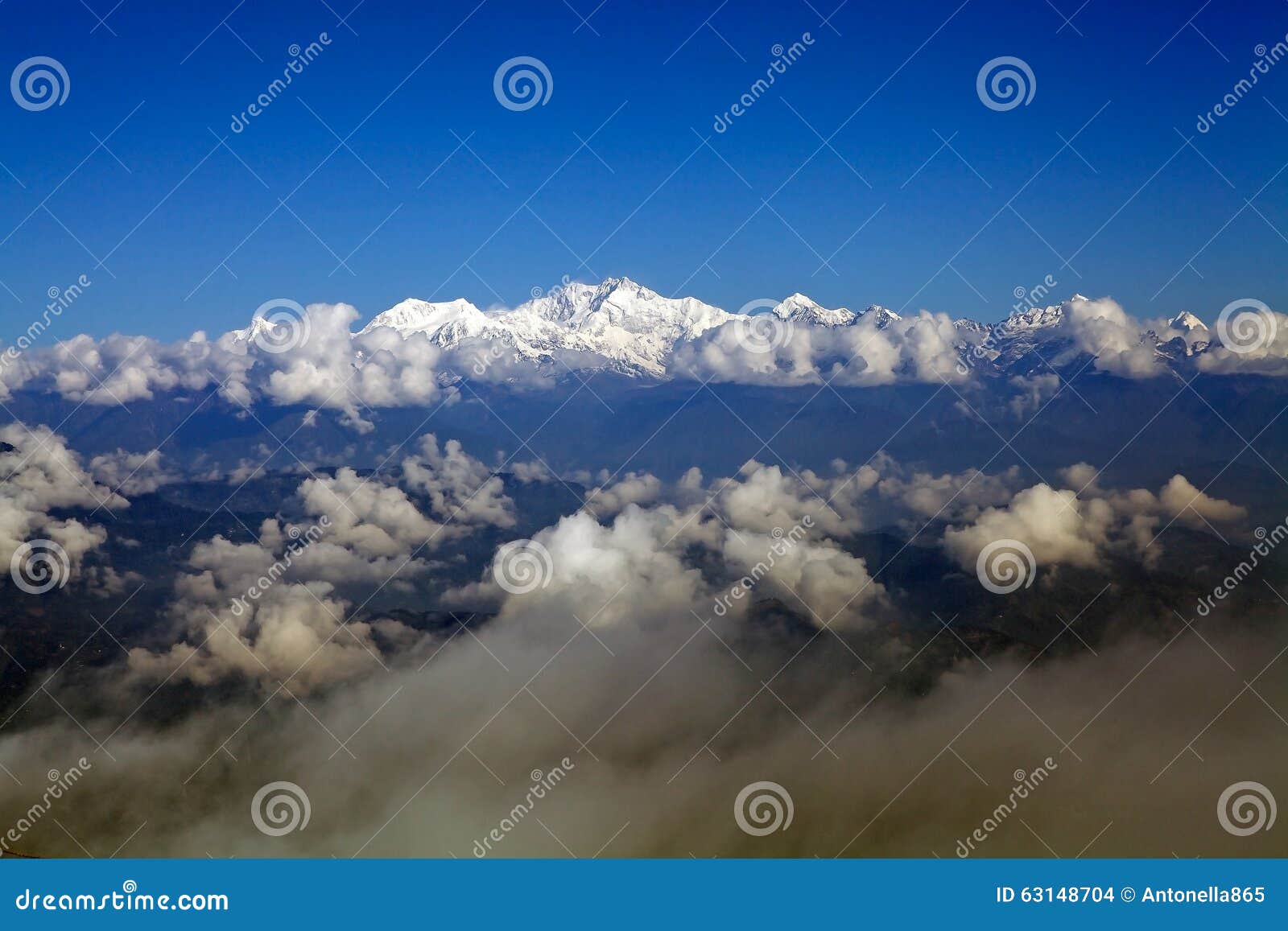 kangchenjunga mountain, sikkim, india