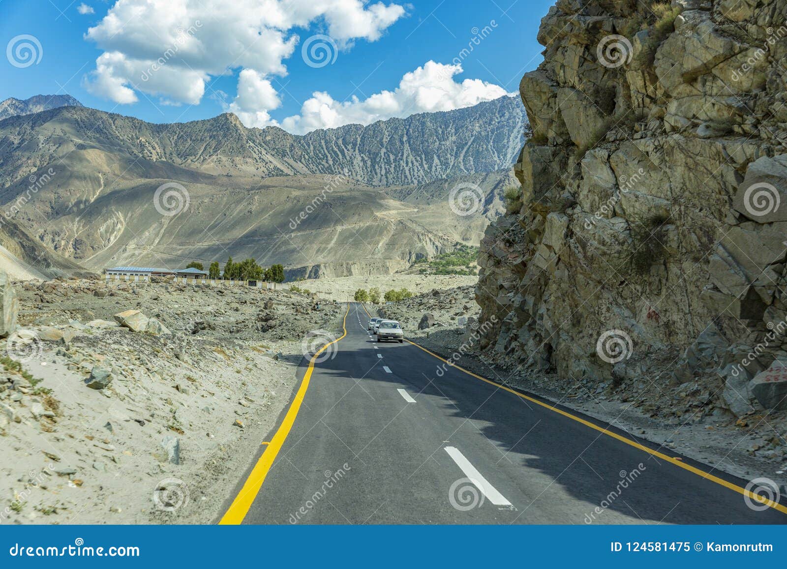 karakoram highway, chillas, diamer, gilgit baltistan, northern pakista