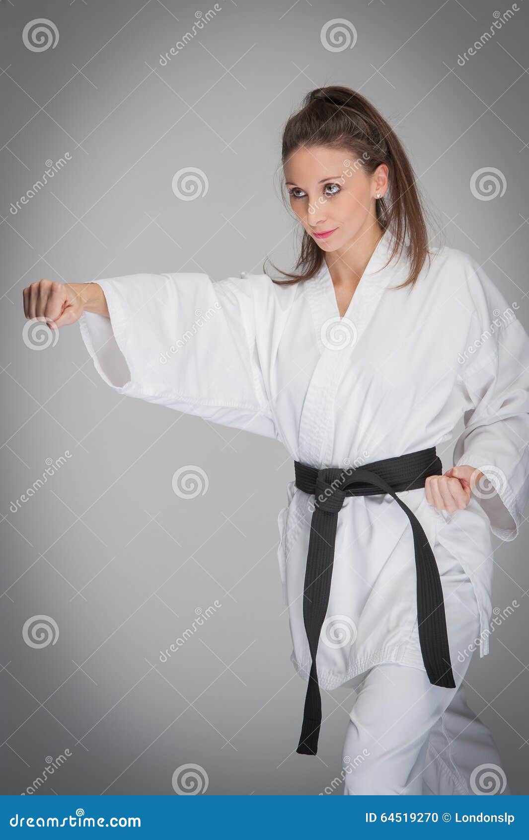 Frau aus Karate
