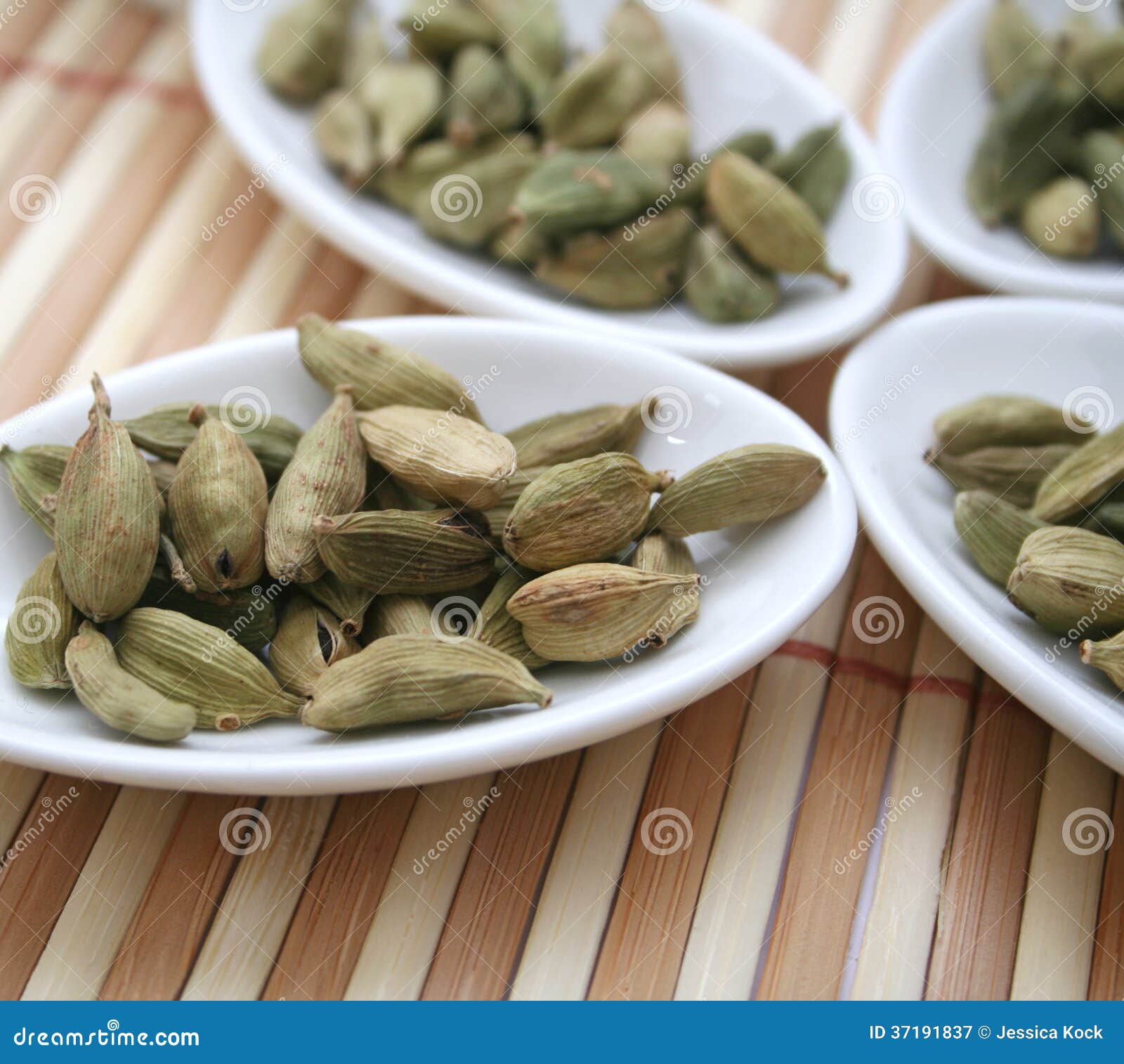 Kardomom stock image. Image of xmas, spicy, kardamom 37191837