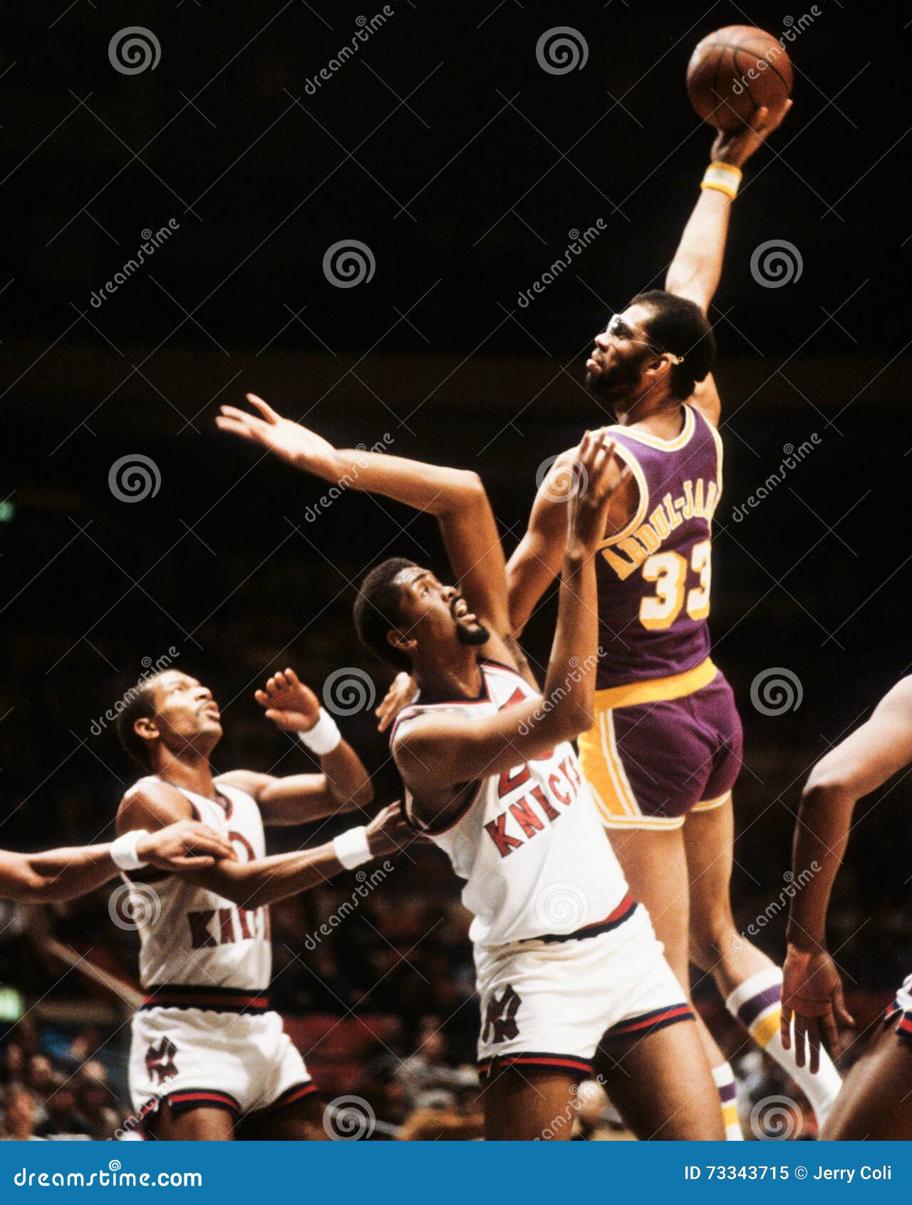 KAREEM ABDUL-JABBAR autographed LA Lakers 8x10 photo – North