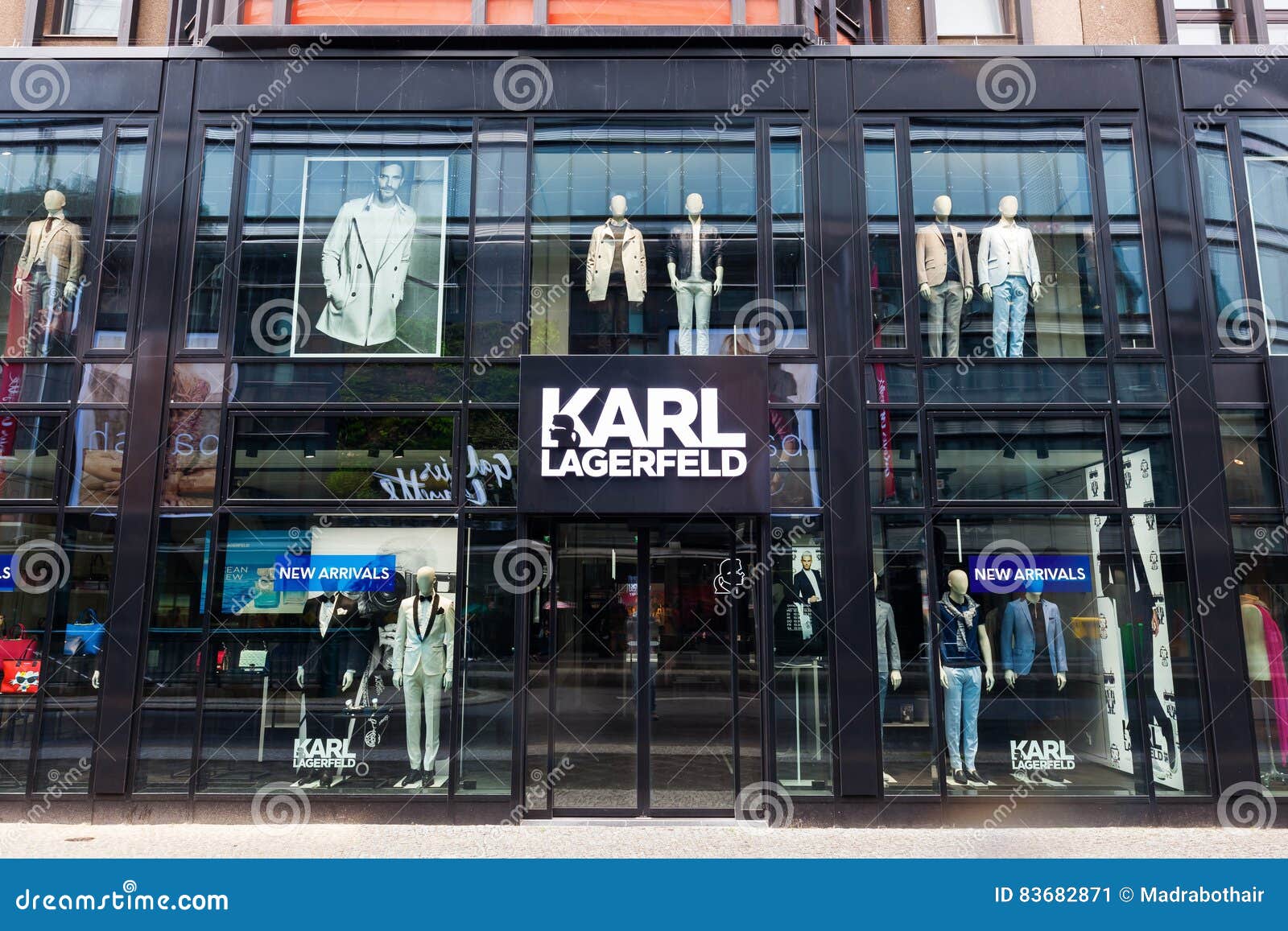 Karl Lagerfeld Sklep W Berlin, Niemcy Zdjęcie Editorial - Obraz złożonej z  niemcy, berlin: 83682871