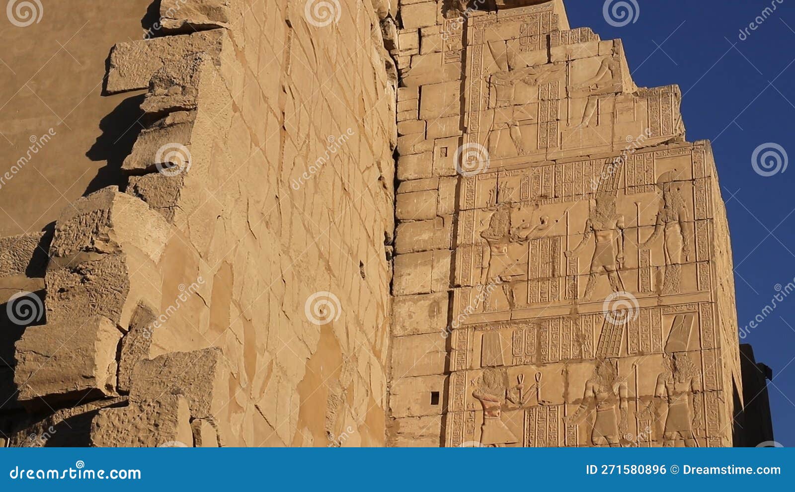 karnak temple, the largest temple complex in egypt