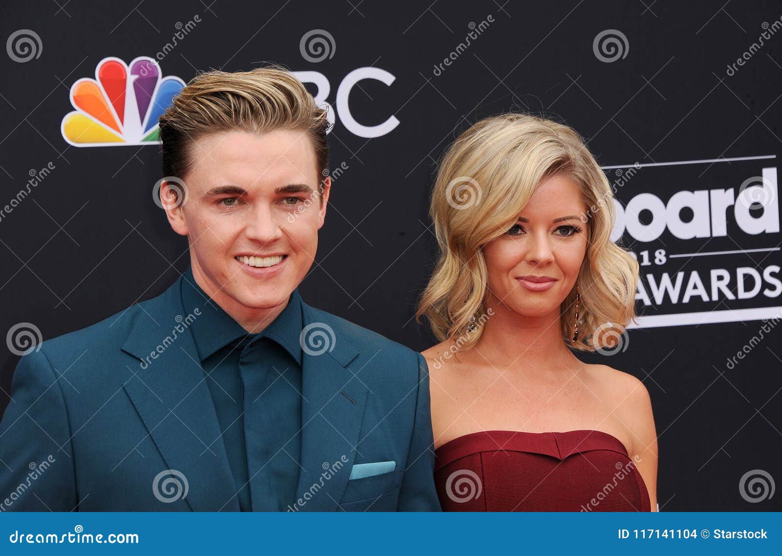 Katie Peterson and Jesse McCartney Editorial Stock Image Image of