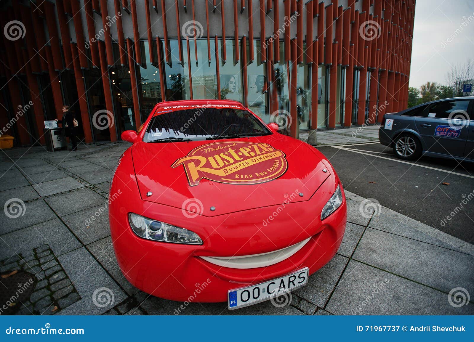 What car is Lightning McQueen? How the animated character was created.